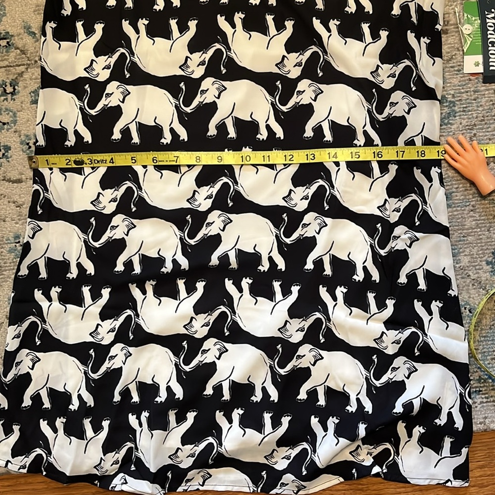 NWT Black & White Elephant Day Parade Shift Dress🐘 - Picture 10 of 16